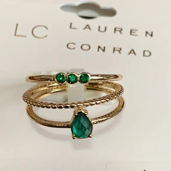 NWT Lauren Conrad gold tone green stone 3 ring set size 7 - Picture 2 of 3